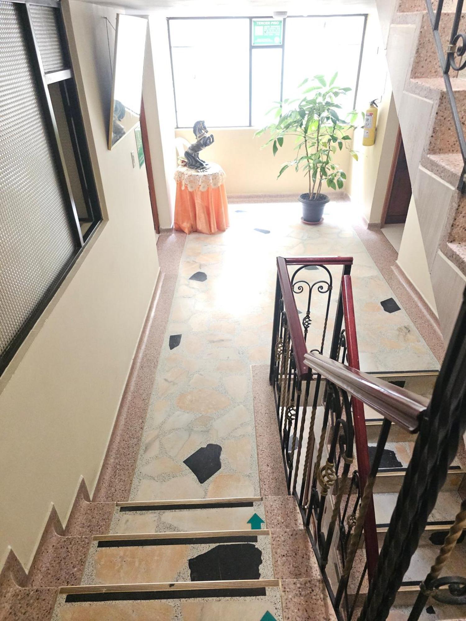 Hotel Monaco パスト エクステリア 写真